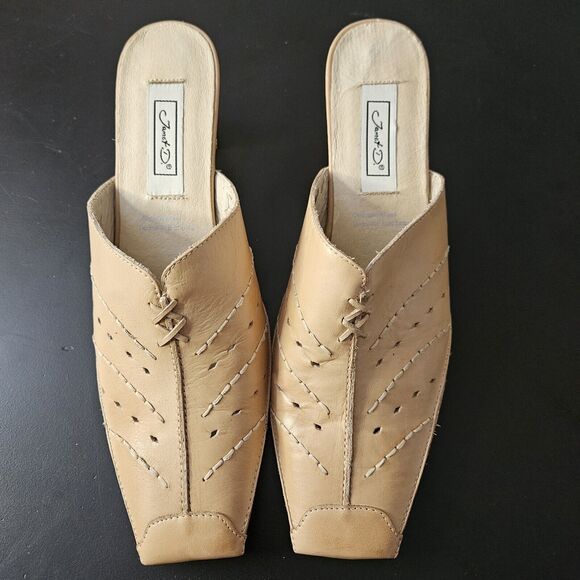 JANET D leather Tan Mules Sz 40 9.5 Clogs Square Toe Block Heel - Picture 6 of 8